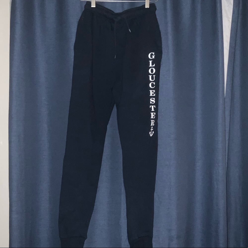 WEST SQUARE OUTDOORS NWOT sweats Gloucester